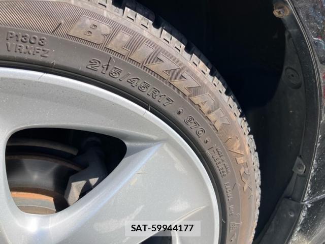 Toyota PRIUS 2012-06 8337468-9