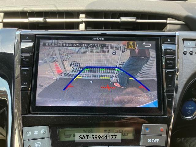 Toyota PRIUS 2012-06 8337468-18