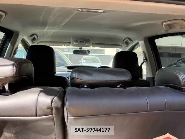 Toyota PRIUS 2012-06 8337468-22