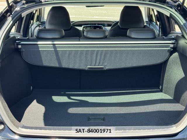 Toyota PRIUS 2020-01 8337428-10