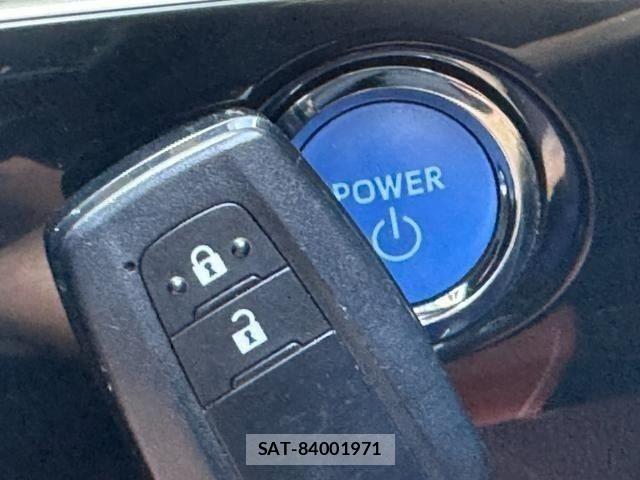 Toyota PRIUS 2020-01 8337428-15