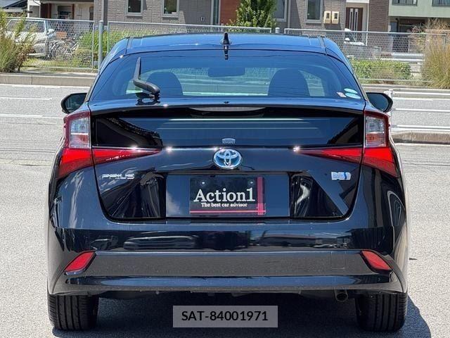 Toyota PRIUS 2020-01 8337428-4