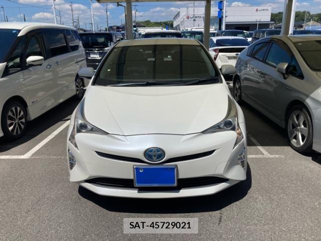 Toyota PRIUS 2017-02 8337463-2
