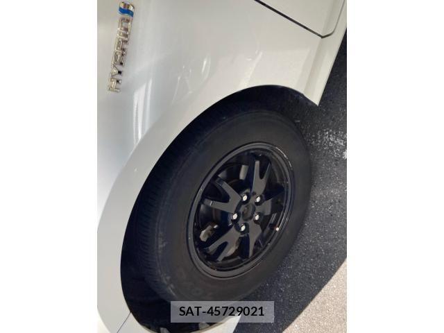 Toyota PRIUS 2017-02 8337463-6