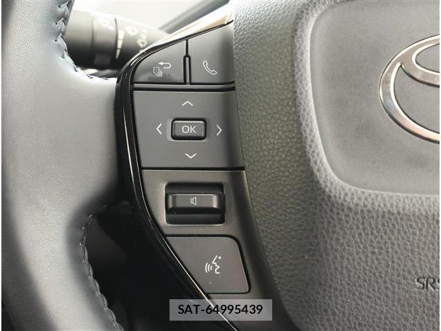 Toyota PRIUS 2023-06 8337424-13