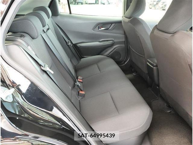 Toyota PRIUS 2023-06 8337424-16