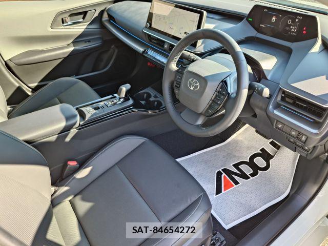 Toyota PRIUS 2023-05 8337407-10