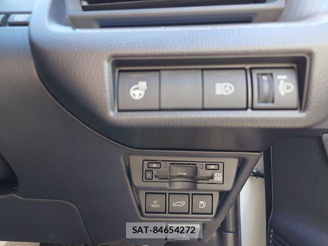 Toyota PRIUS 2023-05 8337407-20