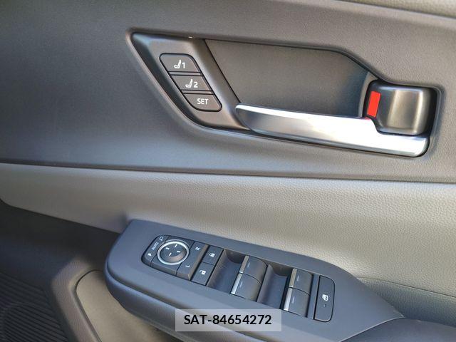 Toyota PRIUS 2023-05 8337407-21