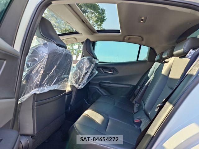 Toyota PRIUS 2023-05 8337407-25