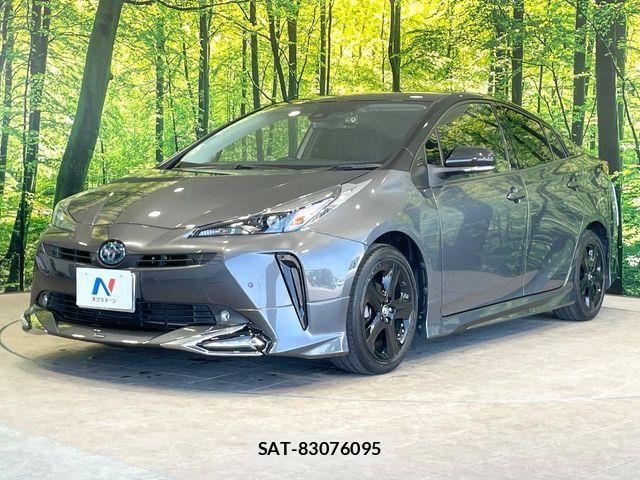 Toyota PRIUS 2021-11 8337419-15