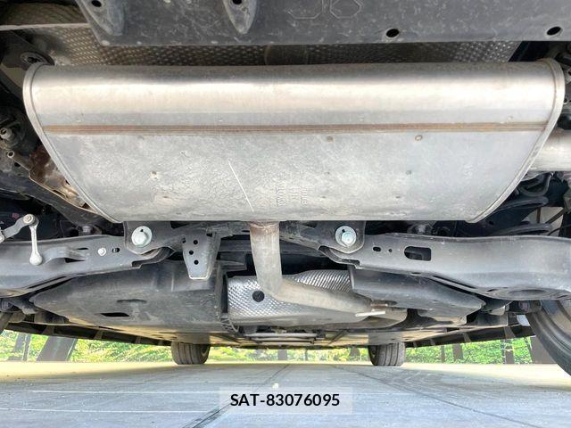 Toyota PRIUS 2021-11 8337419-18