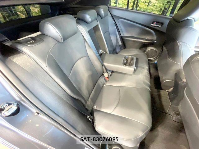 Toyota PRIUS 2021-11 8337419-8