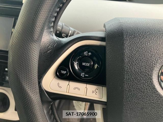 Toyota PRIUS 2016-07 8337456-18