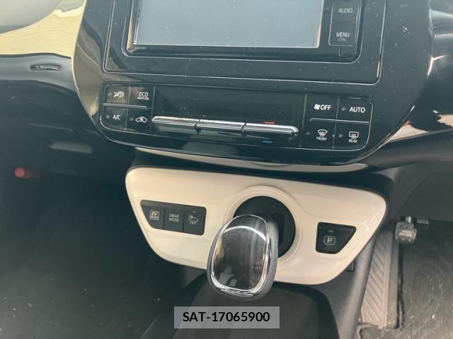 Toyota PRIUS 2016-07 8337456-21