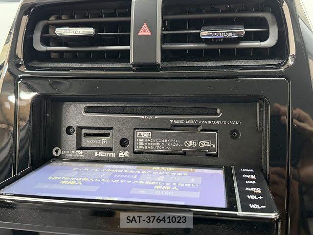 Toyota PRIUS 2020-12 8337435-11