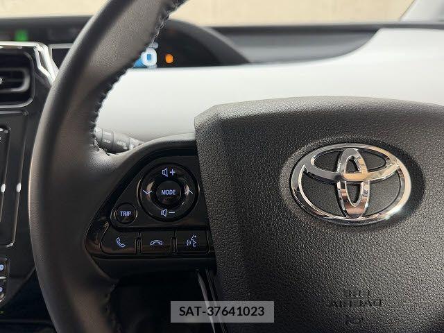 Toyota PRIUS 2020-12 8337435-15