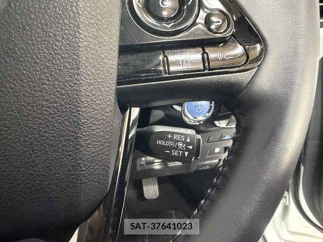 Toyota PRIUS 2020-12 8337435-17