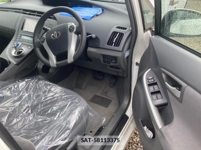 Toyota PRIUS 2010-07 8337486-10