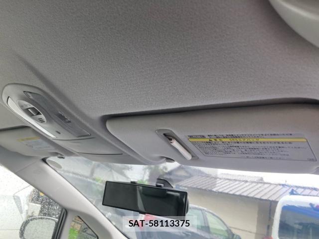 Toyota PRIUS 2010-07 8337486-12