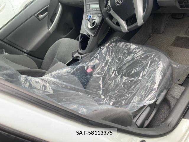 Toyota PRIUS 2010-07 8337486-14