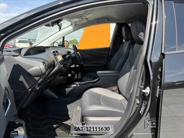 Toyota PRIUS 2022-03 8337426-16