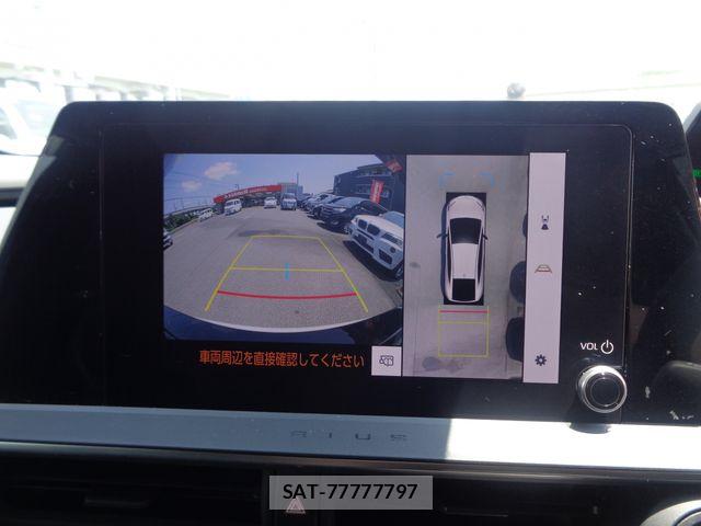 Toyota PRIUS 2024-04 8326451-21