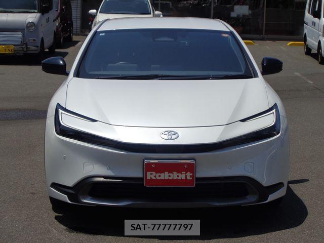 Toyota PRIUS 2024-04 8326451-5