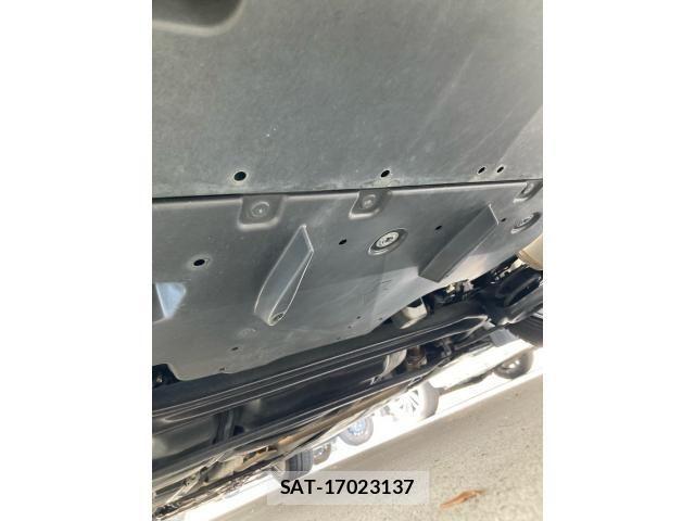 Toyota PRIUS 2014-12 8337465-12