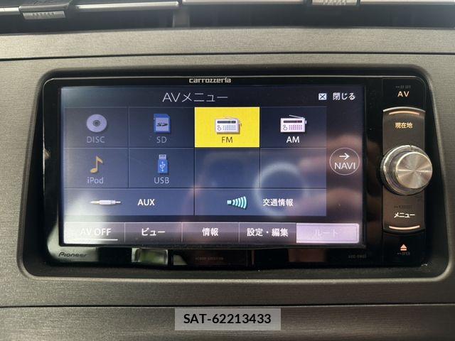 Toyota PRIUS 2015-07 8337471-9
