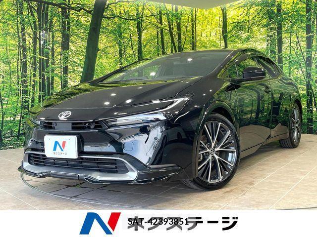 Toyota PRIUS 2023-04 8337417-0