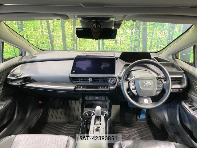 Toyota PRIUS 2023-04 8337417-1