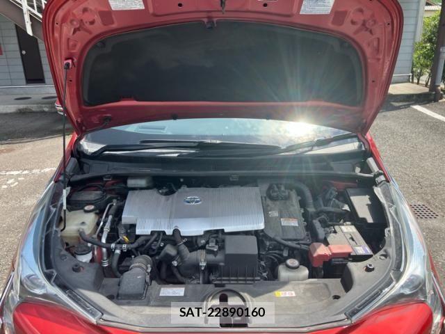 Toyota PRIUS 2018-03 8337455-12