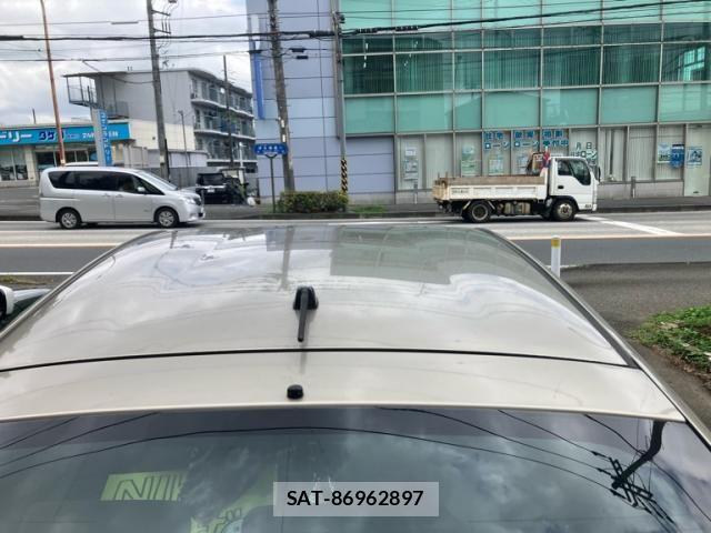Toyota PRIUS 2006-05 8326450-9