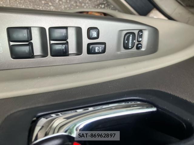 Toyota PRIUS 2006-05 8326450-11