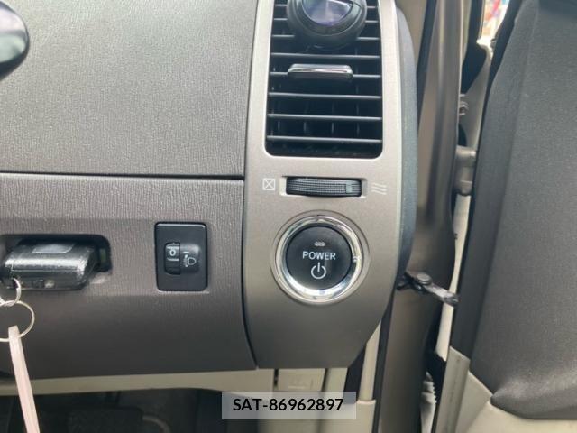 Toyota PRIUS 2006-05 8326450-12