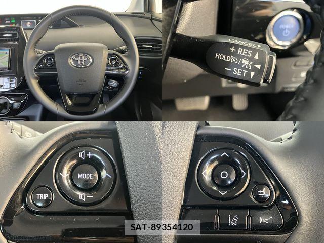 Toyota PRIUS 2021-05 8337429-11