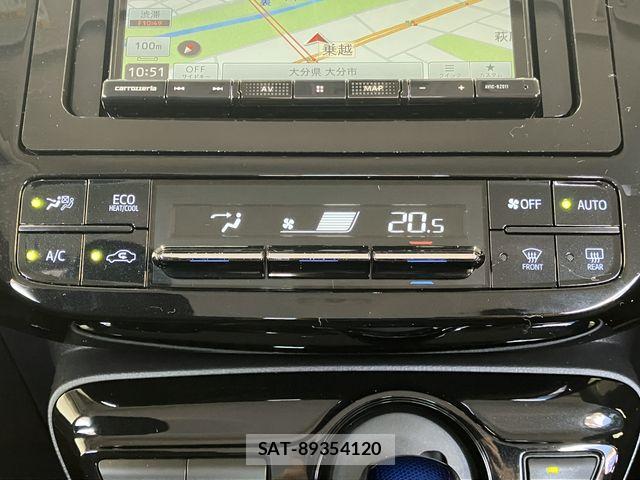 Toyota PRIUS 2021-05 8337429-16