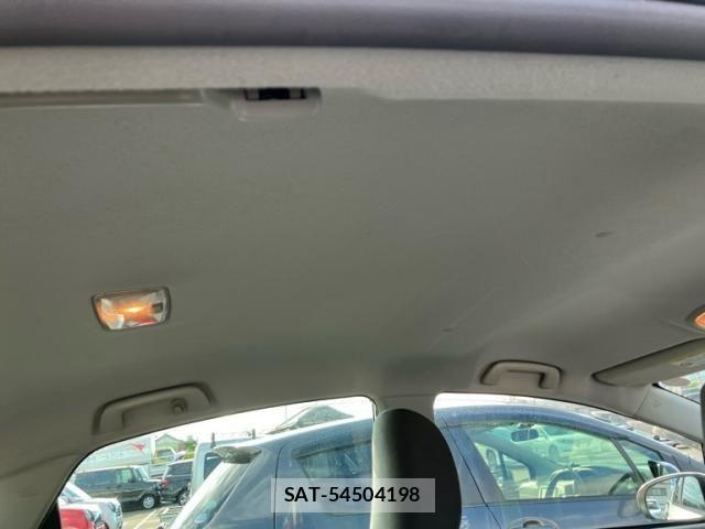Toyota PRIUS 2010-12 8337485-12
