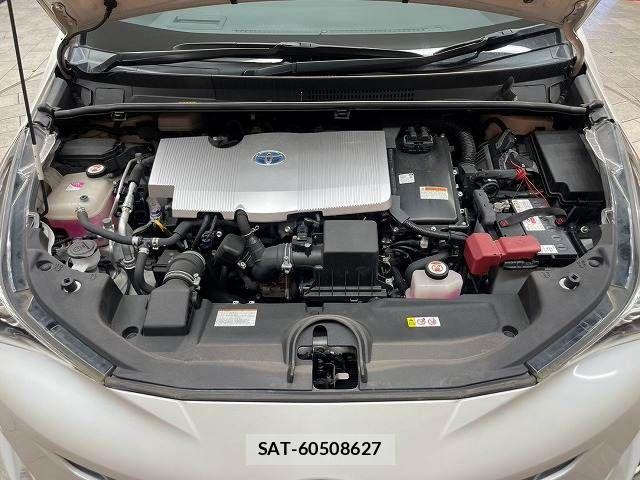 Toyota PRIUS 2017-09 8337433-19