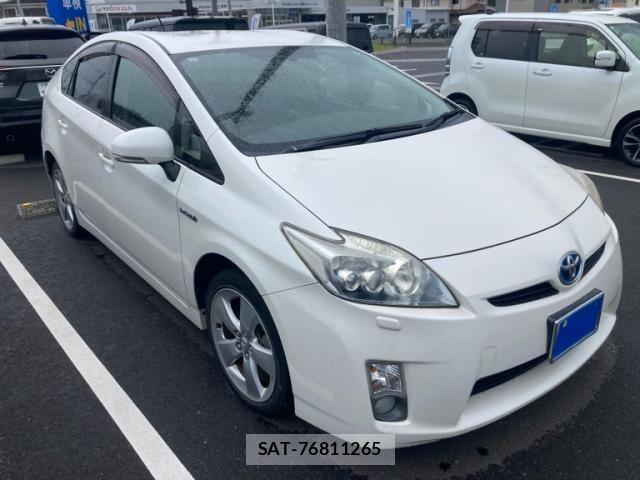 Toyota PRIUS 2009-11 8337481-2