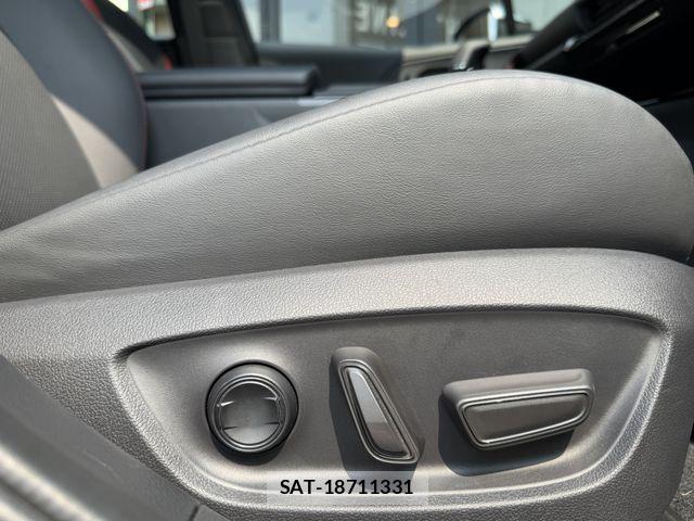 Toyota PRIUS 2023-11 8337411-18