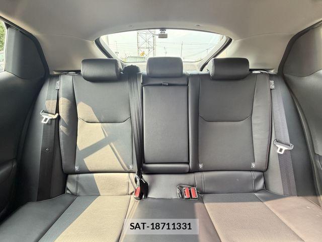 Toyota PRIUS 2023-11 8337411-22