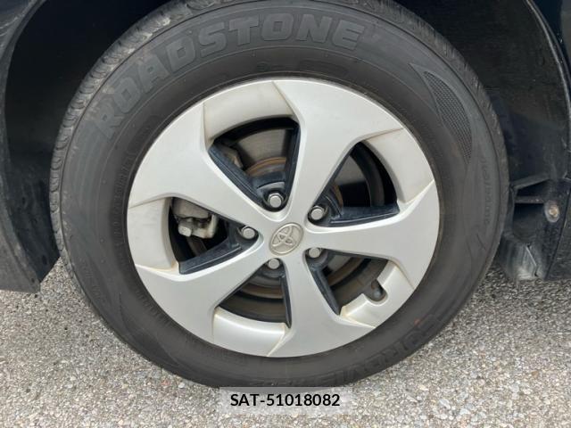 Toyota PRIUS 2012-07 8337472-10