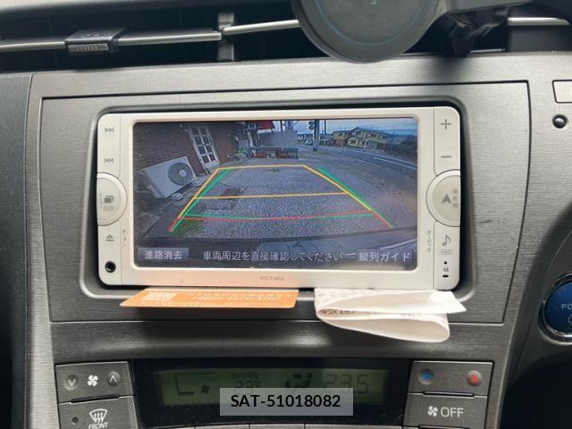 Toyota PRIUS 2012-07 8337472-15