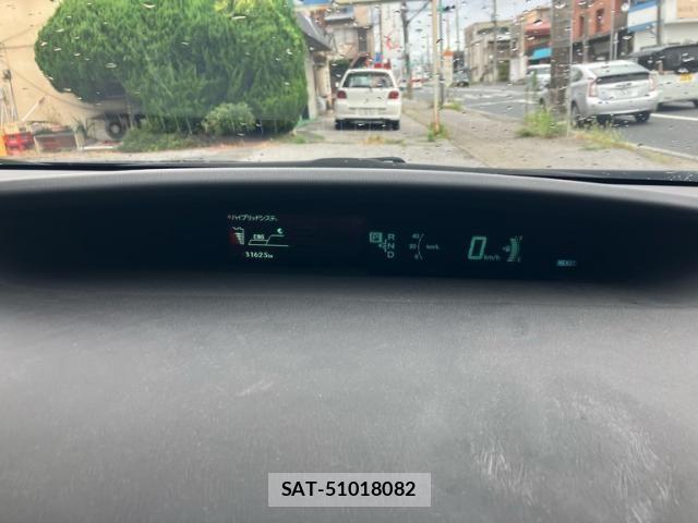 Toyota PRIUS 2012-07 8337472-22