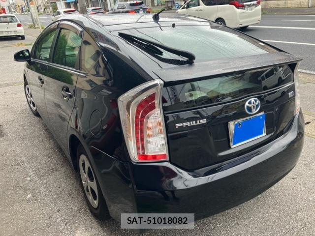 Toyota PRIUS 2012-07 8337472-4