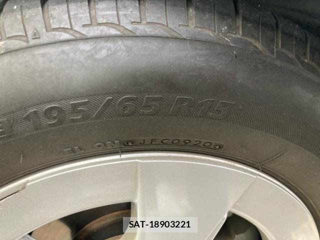 Toyota PRIUS 2011-11 8337469-6