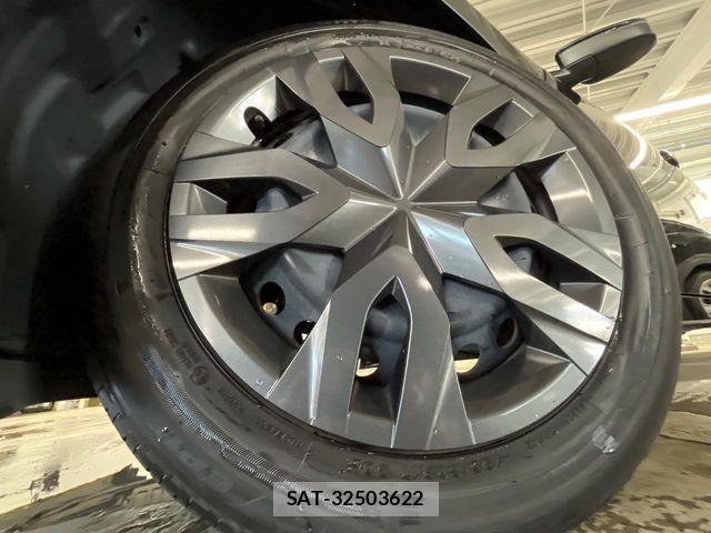 Toyota PRIUS 2025-01 8337416-17