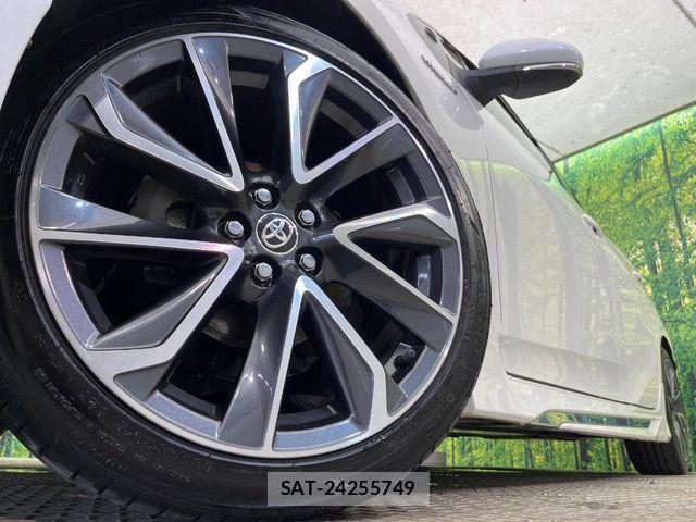 Toyota PRIUS 2016-01 8337432-12